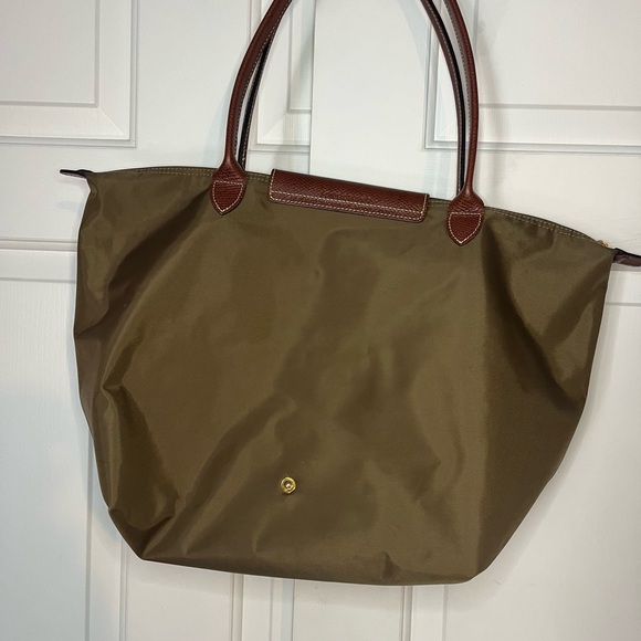Longchamp LePliage Tote Bag----fawn/olive green - Picture 4 of 5